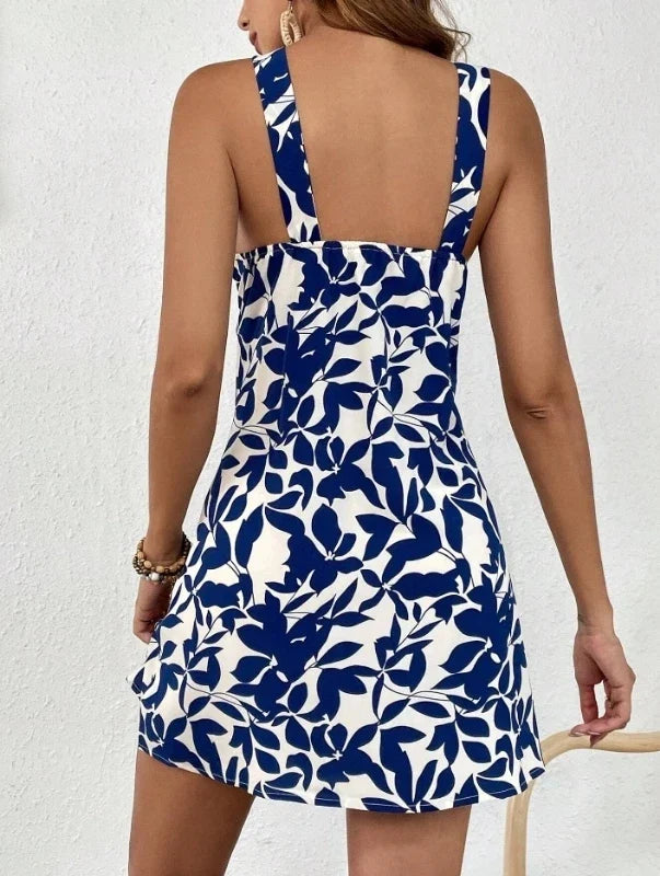 Vestido Halter con Estampa Tropical y Espalda Descubierta