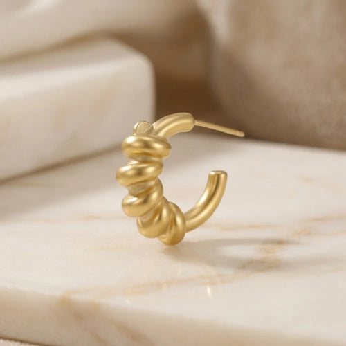 Aros Tipo C Trenzados Acero Titanio 18K