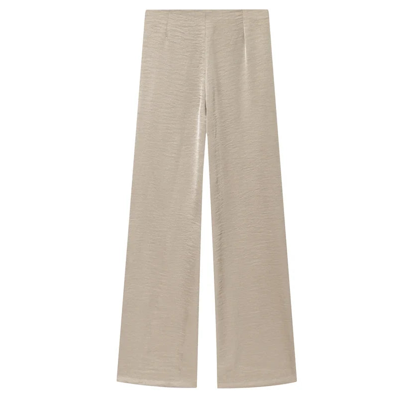Conjunto Top Strapless Satinado y Pantalón