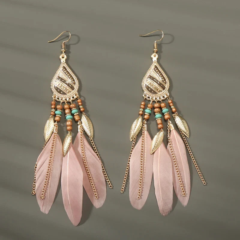 Aros Largos Boho con Pluma y Borlas