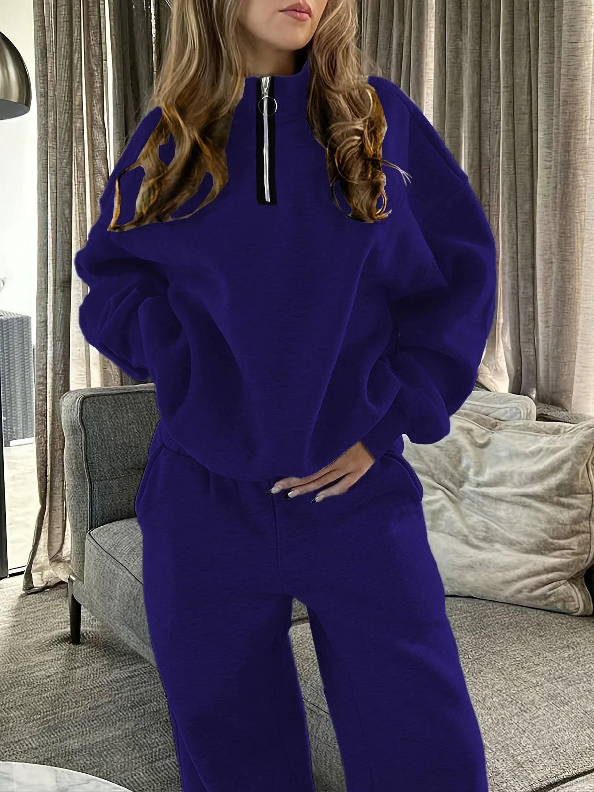 Conjunto Buzo con Capucha de Polar y Pantalón Abrigado