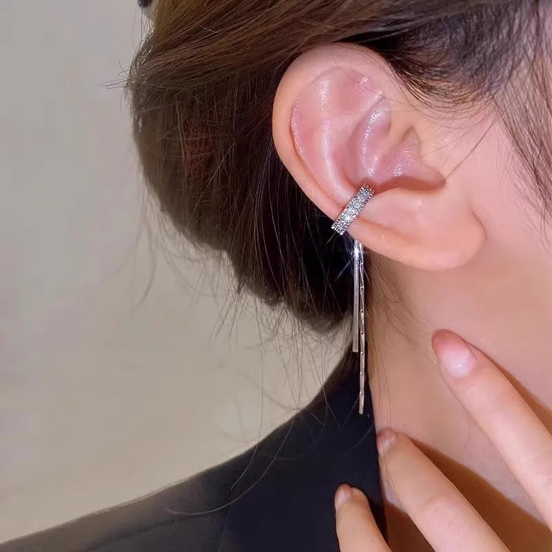 Ear Cuff con Borla de Cristal sin Perforación