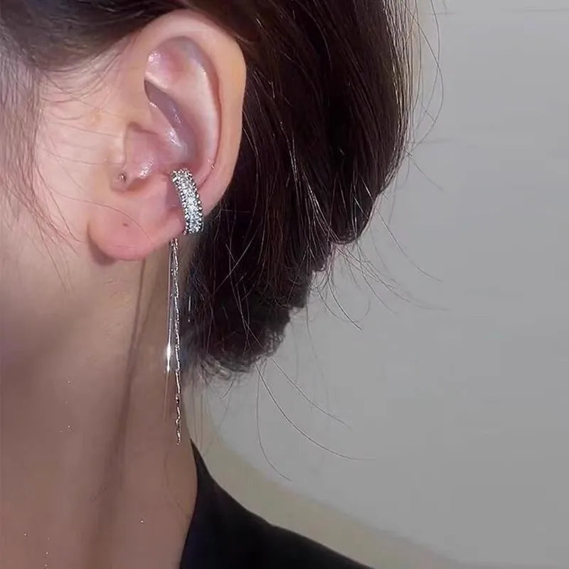 Ear Cuff con Borla de Cristal sin Perforación