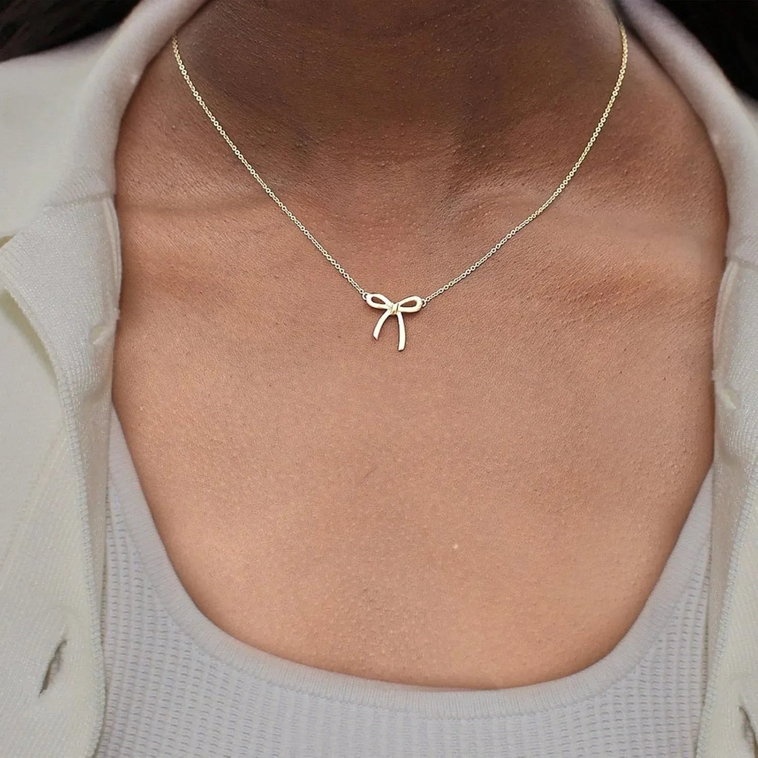 Collar con Dije de Moño Bow