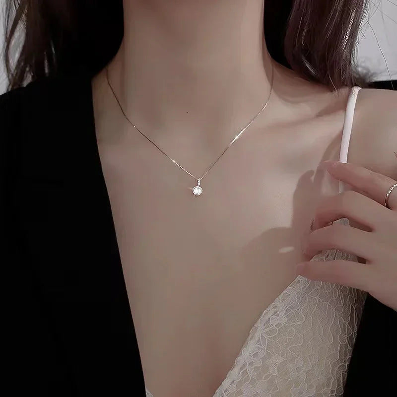 Collar de Plata 925 con Zirconia Estilo Minimalista