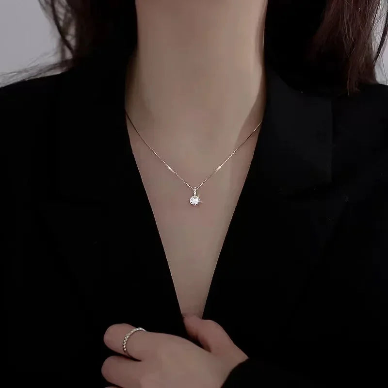 Collar de Plata 925 con Zirconia Estilo Minimalista