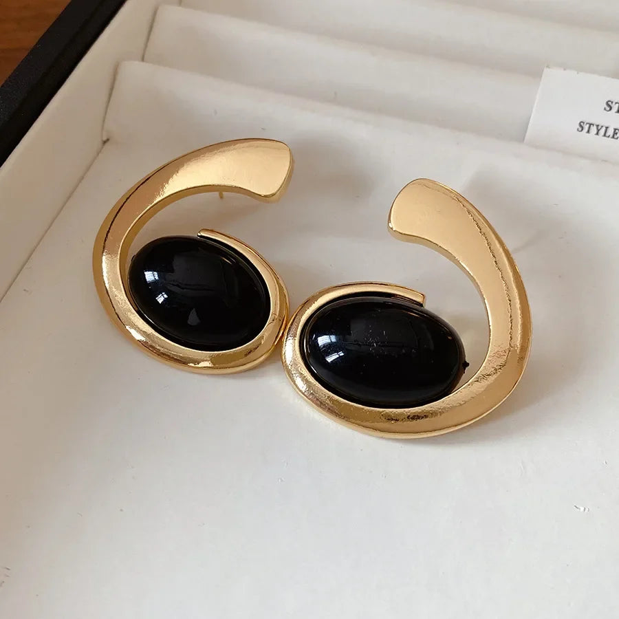 Aros Vintage Resina Roja Forma Oval