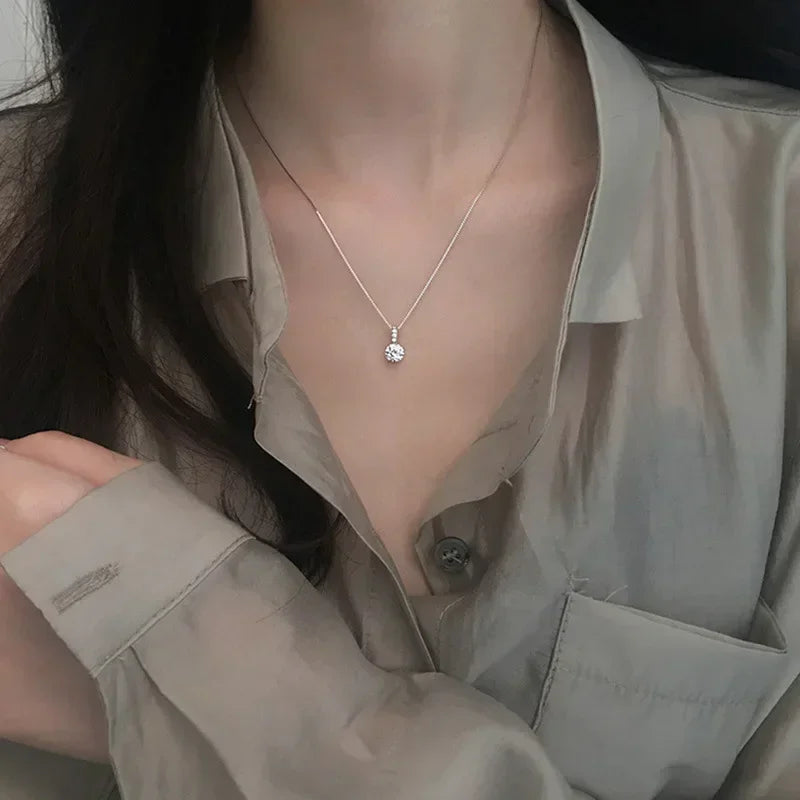 Collar de Plata 925 con Zirconia Estilo Minimalista