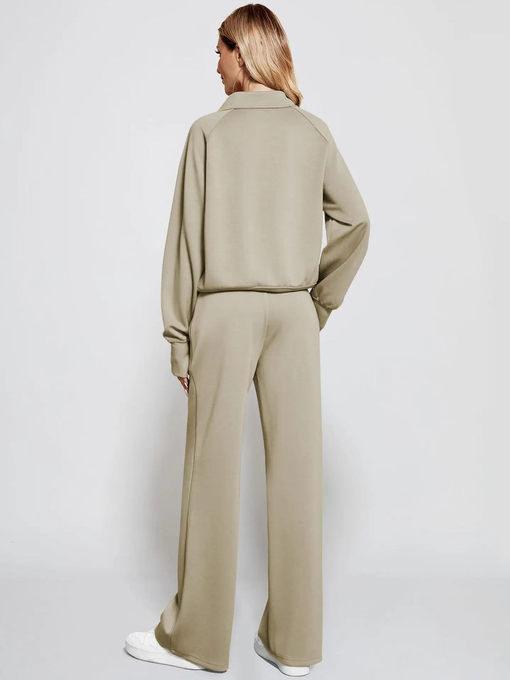 Conjunto Buzo Medio Cierre y Pantalón Wide Leg
