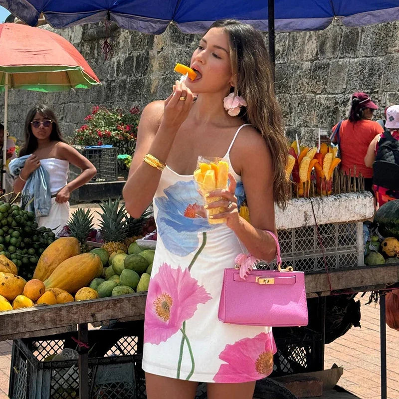 Mini Vestido Blanco Estampado con Tiritas y Espalda Abierta