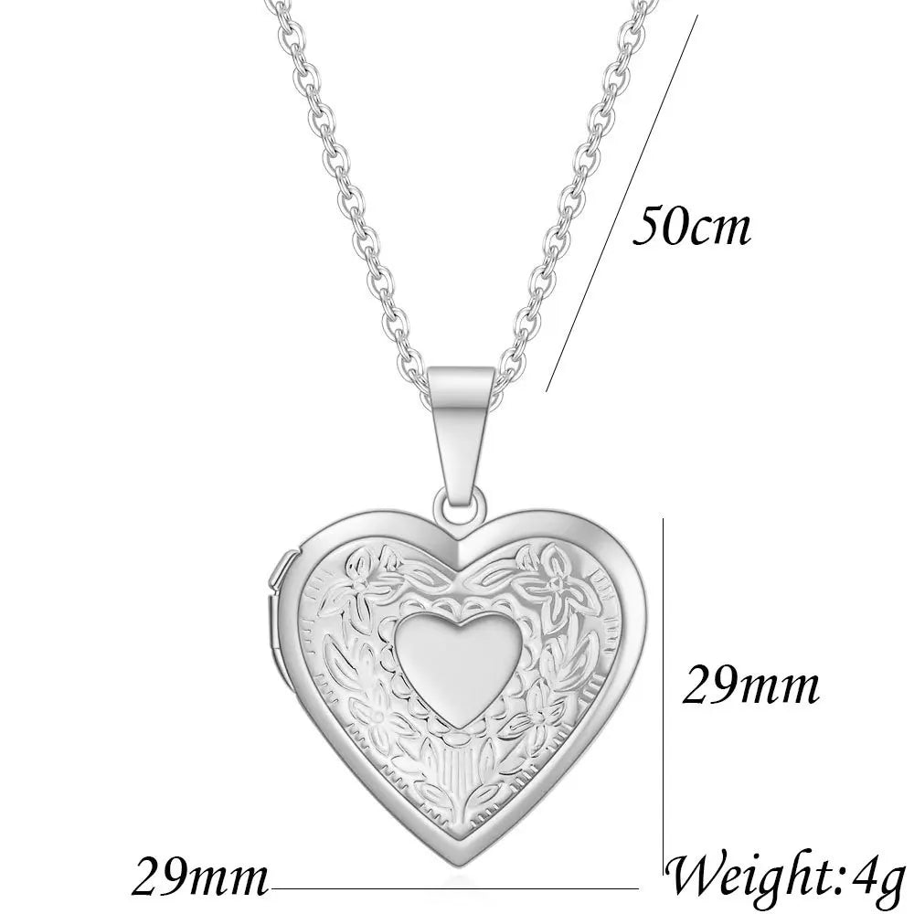 Collar de Acero Inoxidable con Dije Corazón Abierto