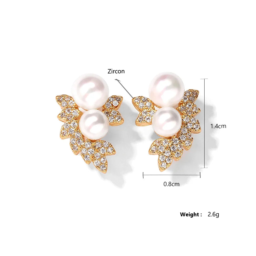 Aros Stud con Perla y Zirconia Forma de Hoja