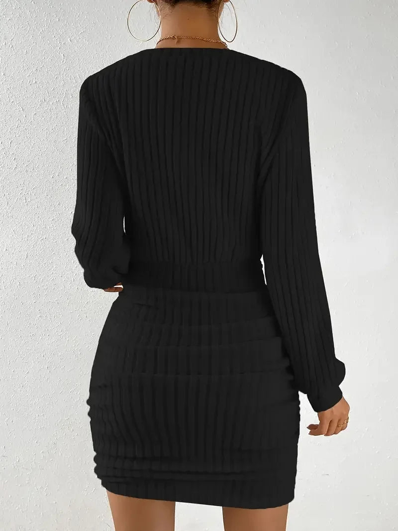 Mini Vestido Tejido Cruzado Escote V Manga Larga
